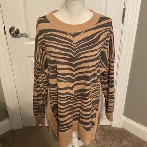 Aerie Animal Print Split Side Sweater ✨